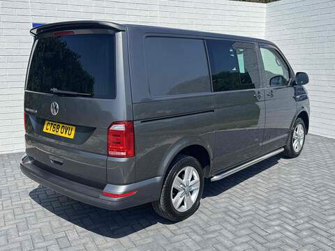 2.0 BiTDI T32 BlueMotion Tech Highline Kombi Double Cab 5dr Diesel DSG FWD SWB Euro 6 (s/s) (204 ps)