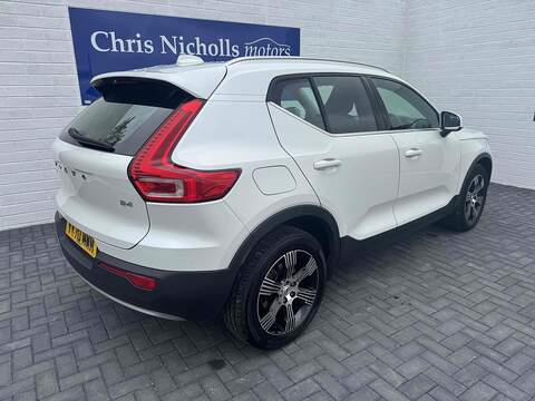 2.0 B4 MHEV Inscription SUV 5dr Petrol Hybrid Auto Euro 6 (s/s) (197 ps)