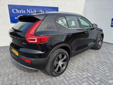 2.0 B4 MHEV Inscription SUV 5dr Petrol Hybrid Auto AWD Euro 6 (s/s) (197 ps)