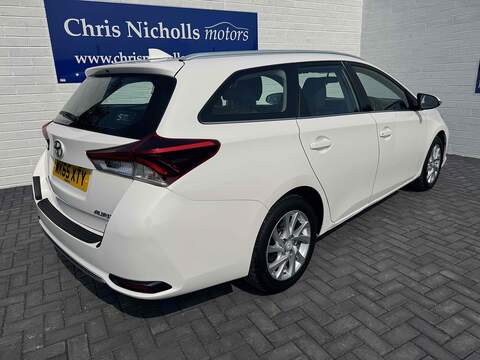 1.2 VVT-i Business Edition Touring Sports 5dr Petrol Manual Euro 6 (s/s) (116 ps)