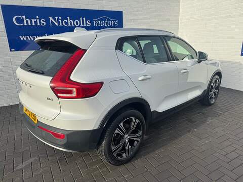 2.0 B4 MHEV Inscription Pro SUV 5dr Petrol Hybrid Auto Euro 6 (s/s) (197 ps)