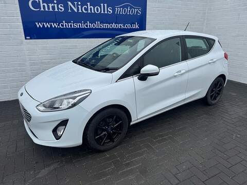 T EcoBoost Zetec Hatchback 1.0 Manual Petrol