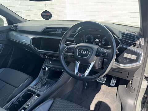 TFSI CoD S Line 1.5 5dr SUV Automatic Petrol