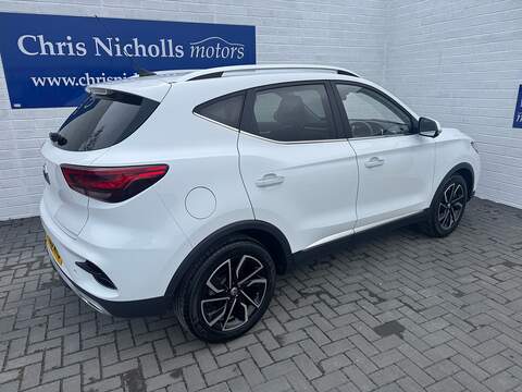 1.5 VTi-TECH Exclusive SUV 5dr Petrol Manual Euro 6 (s/s) (106 ps)