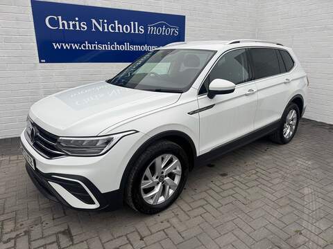 TSI Life 1.5 5dr SUV Manual Petrol