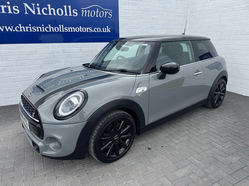 Mini Hatchback