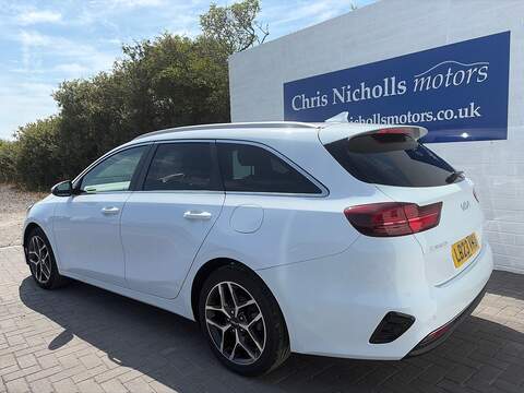 1.6 CRDi MHEV 3 Sportswagon 5dr Diesel Hybrid DCT Euro 6 (s/s) (134 bhp)