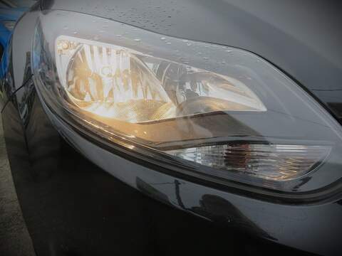 Ford Focus 1.6 Zetec Navigator Estate 5dr Petrol Powershift Euro 5 (125 ps) - U7754