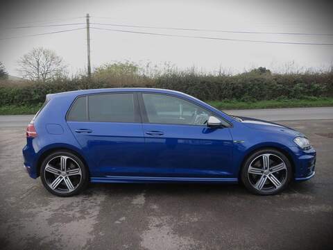 Volkswagen Golf 2.0 TSI BlueMotion Tech R Hatchback 5dr Petrol DSG 4Motion Euro 6 (s/s) (300 ps) Hatchback Automatic - U7762