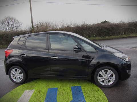 Hyundai ix20 1.4 Style Hatchback 5dr Petrol Manual Euro 5 (s/s) (90 bhp) Hatchback Manual Petrol - U7780