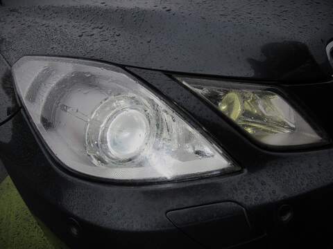 Mercedes-Benz E Class 2.1 E250 CDI BlueEfficiency Sport Coupe 2dr Diesel Tiptronic Euro 5 (204 ps) - U7782