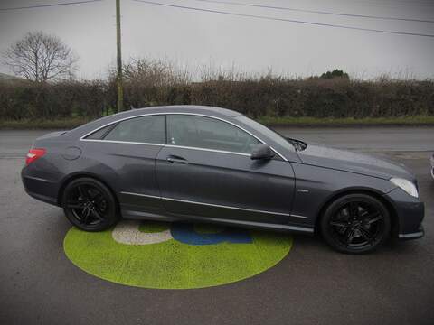 Mercedes-Benz E Class 2.1 E250 CDI BlueEfficiency Sport Coupe 2dr Diesel Tiptronic Euro 5 (204 ps) - U7782