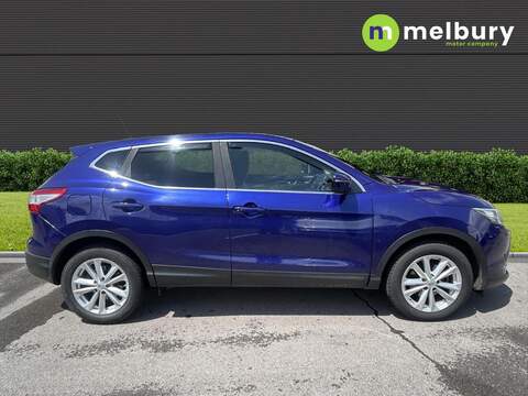 Nissan Qashqai 1.5 dCi Acenta+ SUV 5dr Diesel Manual 2WD Euro 5 (s/s) (110 ps) - U7829