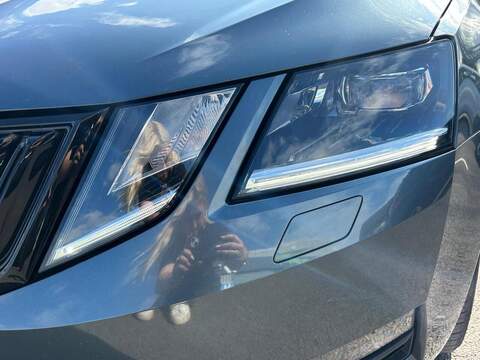 Skoda Octavia 2.0 TDI SportLine Estate 5dr Diesel Manual Euro 6 (s/s) (150 ps) - U7858