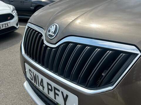 Skoda Yeti 1.2 TSI SE SUV 5dr Petrol Manual Euro 5 (105 ps) - U7859