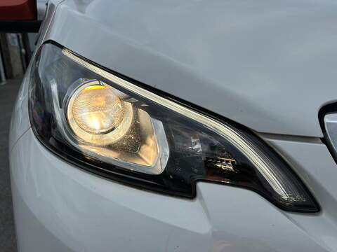 Peugeot 108 1.2 PureTech Roland Garros Top! 3dr Petrol Manual Euro 6 (82 ps) - U7881