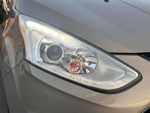 Ford B-Max 1.0T EcoBoost Titanium MPV 5dr Petrol Manual Euro 5 (100 ps) - U7891