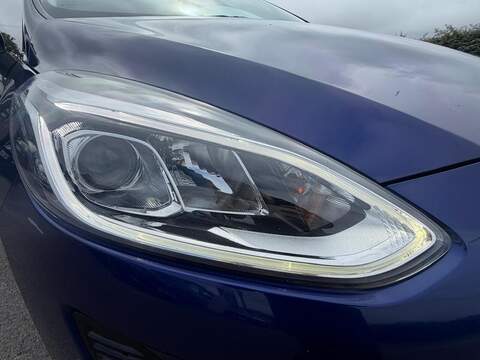 Ford Fiesta 1.0T EcoBoost Titanium Hatchback 5dr Petrol Manual Euro 6 (s/s) (125 ps) - U7932