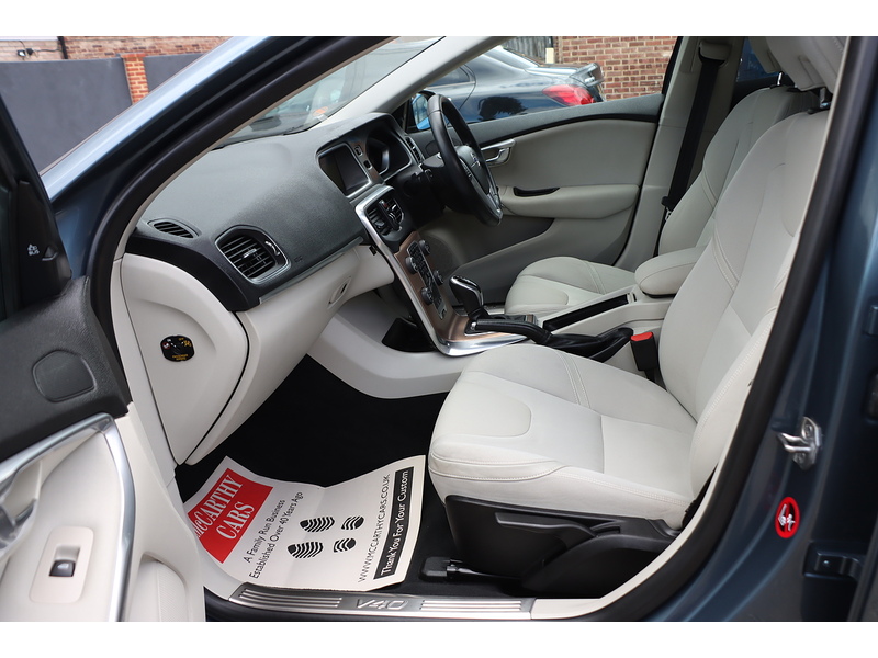Volvo T4 Se 1.6 Hatchback Automatic Petrol 72-74 Mitcham Road