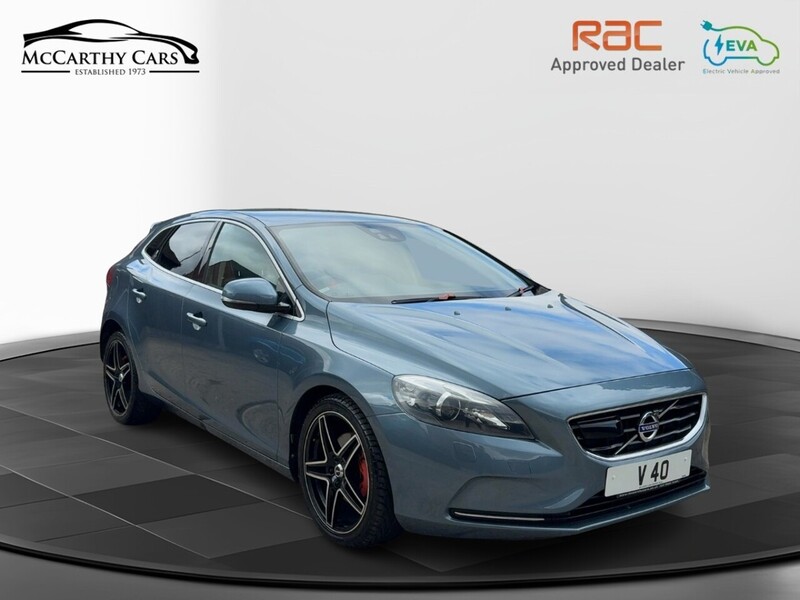 Volvo T4 Se 1.6 Hatchback Automatic Petrol 72-74 Mitcham Road