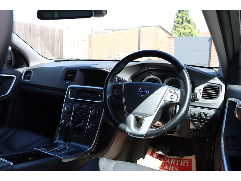 Volvo 3.0 T6 AWD ESTATE AUTO 3000 5dr Estate Automatic Petrol 72-74 Mitcham Road