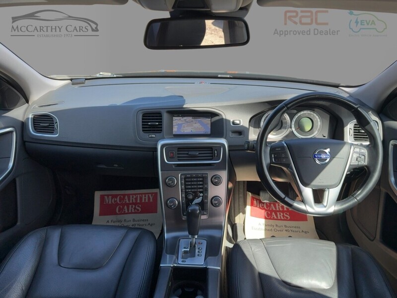 Volvo 3.0 T6 AWD ESTATE AUTO 3000 5dr Estate Automatic Petrol 72-74 Mitcham Road