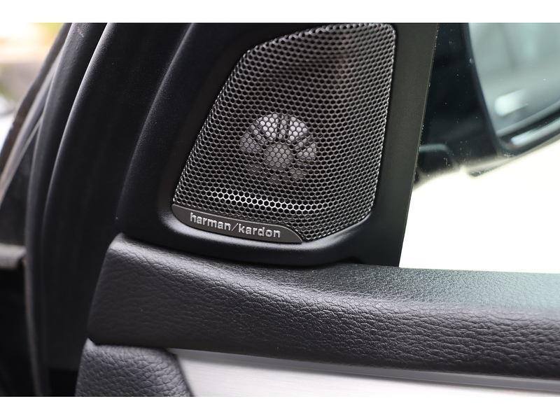 BMW 2.0 40E 9.0KWH M SPORT SUV 5DR PETROL PLUG-IN HYBRID XDRIVE AUTO SUNROOF HEATED SEATS SAT NAV BLUETOOTH DAB STEREO PARKING AIDS 2 OWNERS SH £0 TO TAX 72-74 Mitcham Road