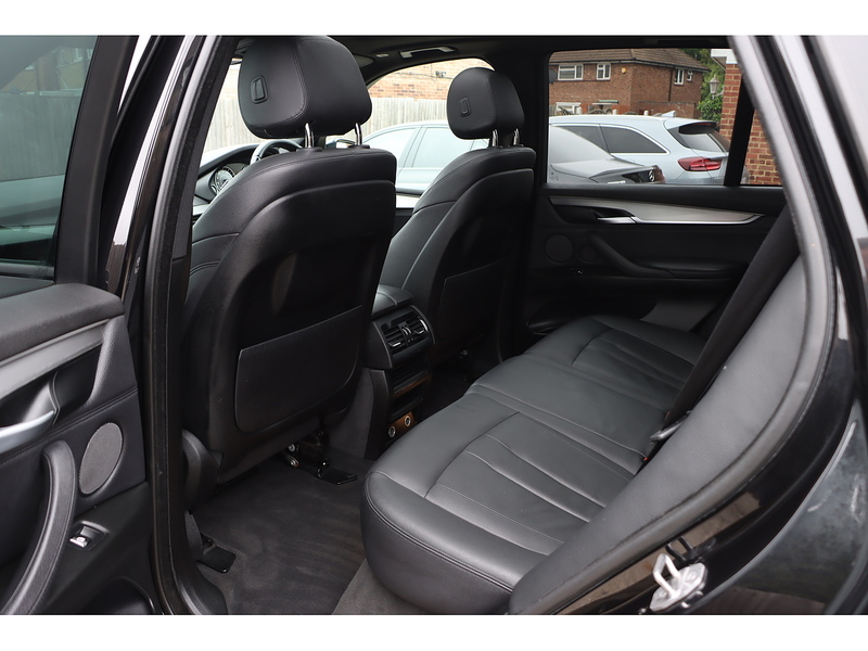 BMW 2.0 40E 9.0KWH M SPORT SUV 5DR PETROL PLUG-IN HYBRID XDRIVE AUTO SUNROOF HEATED SEATS SAT NAV BLUETOOTH DAB STEREO PARKING AIDS 2 OWNERS SH £0 TO TAX 72-74 Mitcham Road