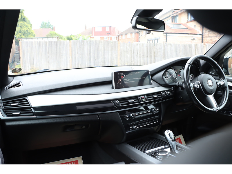 BMW 2.0 40E 9.0KWH M SPORT SUV 5DR PETROL PLUG-IN HYBRID XDRIVE AUTO SUNROOF HEATED SEATS SAT NAV BLUETOOTH DAB STEREO PARKING AIDS 2 OWNERS SH £0 TO TAX 72-74 Mitcham Road