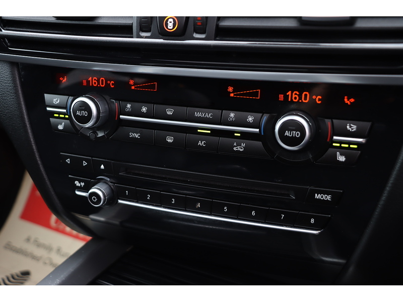 BMW 2.0 40E 9.0KWH M SPORT SUV 5DR PETROL PLUG-IN HYBRID XDRIVE AUTO SUNROOF HEATED SEATS SAT NAV BLUETOOTH DAB STEREO PARKING AIDS 2 OWNERS SH £0 TO TAX 72-74 Mitcham Road