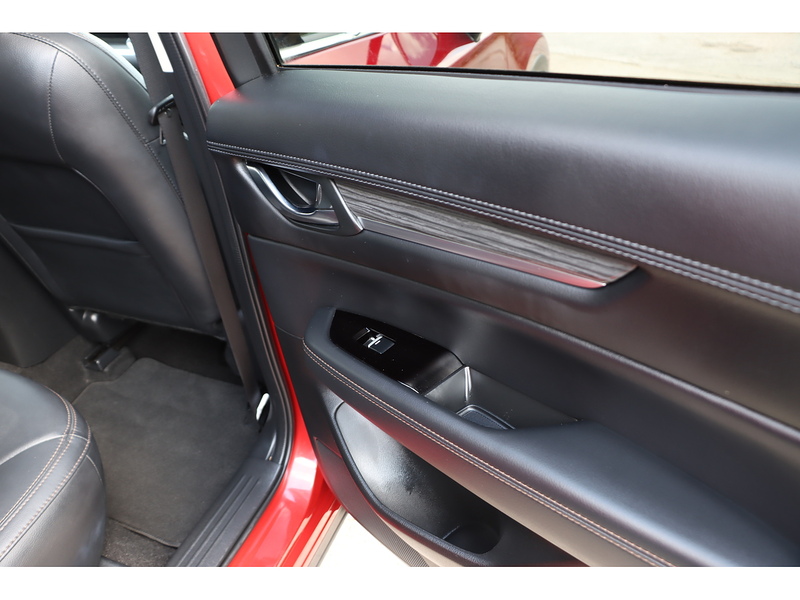 Mazda 2.0 SKYACTIV-G SPORT SUV 5DR PETROL MANUAL SUNROOF HEATED SEATS SAT NAV BLUETOOTH APPLE CARPLAY REAR CAMERA PARKING AIDS JUST 1 OWNER 36000 MILES SH 72-74 Mitcham Road