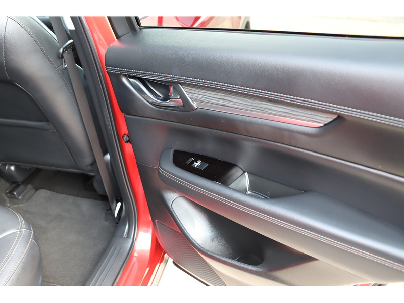 Mazda 2.0 SKYACTIV-G SPORT SUV 5DR PETROL MANUAL SUNROOF HEATED SEATS SAT NAV BLUETOOTH APPLE CARPLAY REAR CAMERA PARKING AIDS JUST 1 OWNER 36000 MILES SH 72-74 Mitcham Road