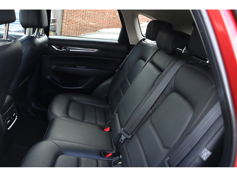 Mazda 2.0 SKYACTIV-G SPORT SUV 5DR PETROL MANUAL SUNROOF HEATED SEATS SAT NAV BLUETOOTH APPLE CARPLAY REAR CAMERA PARKING AIDS JUST 1 OWNER 36000 MILES SH 72-74 Mitcham Road