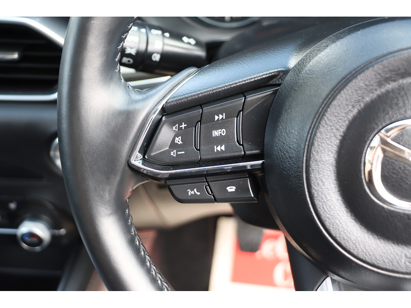 Mazda 2.0 SKYACTIV-G SPORT SUV 5DR PETROL MANUAL SUNROOF HEATED SEATS SAT NAV BLUETOOTH APPLE CARPLAY REAR CAMERA PARKING AIDS JUST 1 OWNER 36000 MILES SH 72-74 Mitcham Road