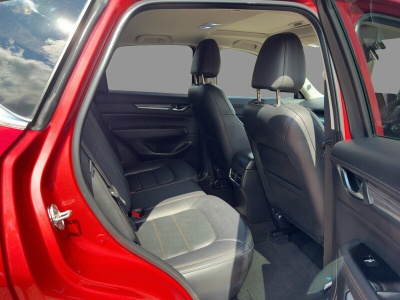 Mazda 2.0 SKYACTIV-G SPORT SUV 5DR PETROL MANUAL SUNROOF HEATED SEATS SAT NAV BLUETOOTH APPLE CARPLAY REAR CAMERA PARKING AIDS JUST 1 OWNER 36000 MILES SH 72-74 Mitcham Road