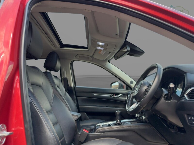 Mazda 2.0 SKYACTIV-G SPORT SUV 5DR PETROL MANUAL SUNROOF HEATED SEATS SAT NAV BLUETOOTH APPLE CARPLAY REAR CAMERA PARKING AIDS JUST 1 OWNER 36000 MILES SH 72-74 Mitcham Road