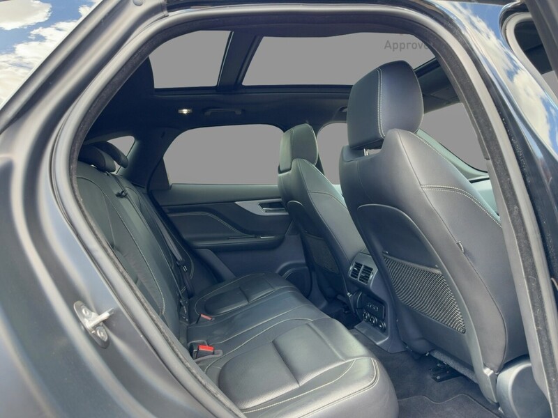 Jaguar 2.0 D180 R-SPORT SUV 5DR DIESEL AWD AUTO SUNROOF HEATED SEATS SAT NAV BLUETOOTH DAB STEREO REAR CAMERA PARKING AIDS JUST 2 OWNERS ONLY 67000 MILES SH 72-74 Mitcham Road