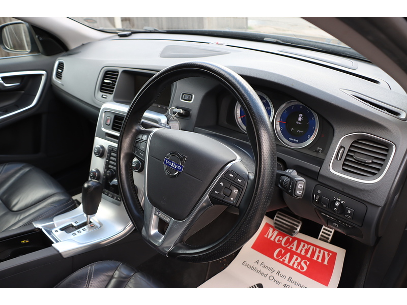 Volvo V60 1.6 T4 5 DOOR ESTATE PETROL AUTO ONLY 45000 MILES 72-74 Mitcham Road