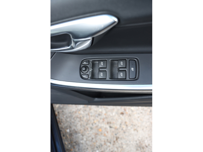 Volvo V60 1.6 T4 5 DOOR ESTATE PETROL AUTO ONLY 45000 MILES 72-74 Mitcham Road