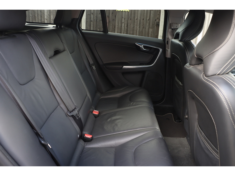 Volvo V60 1.6 T4 5 DOOR ESTATE PETROL AUTO ONLY 45000 MILES 72-74 Mitcham Road