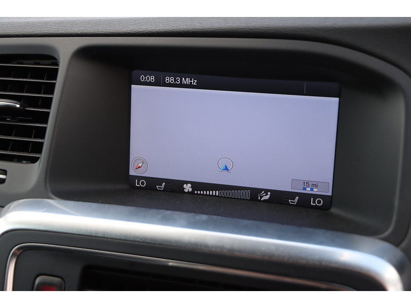 Volvo V60 1.6 T4 5 DOOR ESTATE PETROL AUTO ONLY 45000 MILES 72-74 Mitcham Road