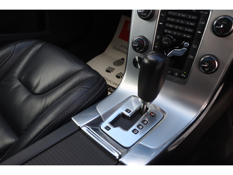 Volvo V60 1.6 T4 5 DOOR ESTATE PETROL AUTO ONLY 45000 MILES 72-74 Mitcham Road