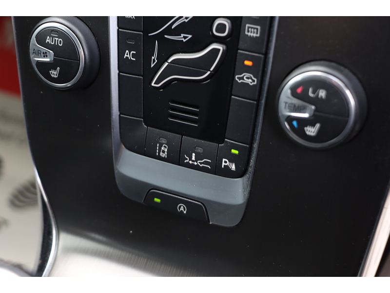 Volvo T4 Se Lux Nav 1.6 Hatchback Automatic Petrol 72-74 Mitcham Road