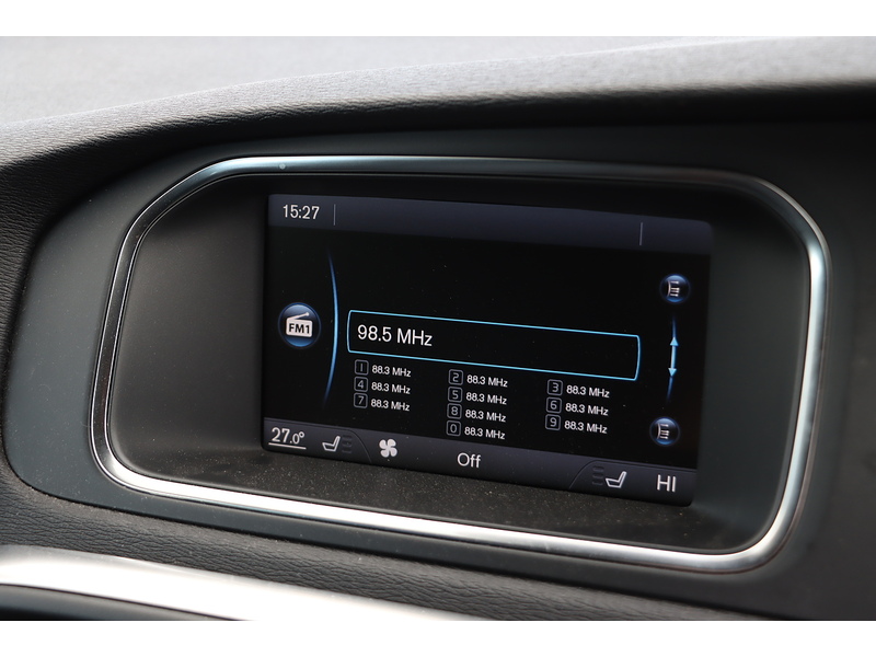 Volvo T4 Se Lux Nav 1.6 Hatchback Automatic Petrol 72-74 Mitcham Road
