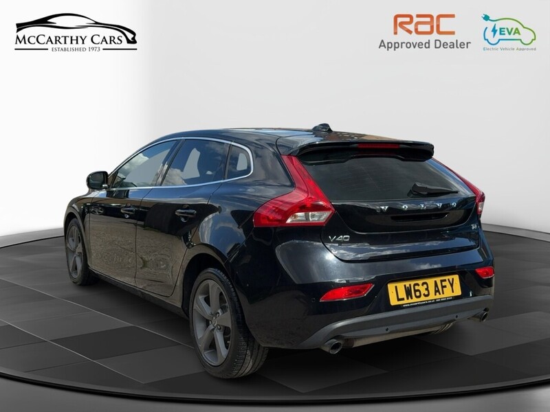 Volvo T4 Se Lux Nav 1.6 Hatchback Automatic Petrol 72-74 Mitcham Road