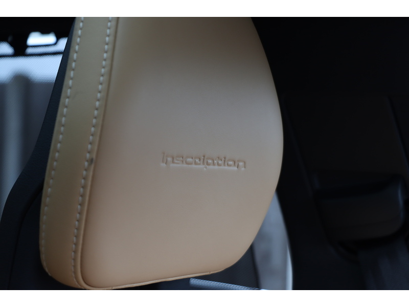 Volvo V90 2.0 T6 AWD Inscription, 320PS twincharged petrol, 8-speed Geartronic Auto Estate PAN ROOF VERY HIGH SPEC 72-74 Mitcham Road