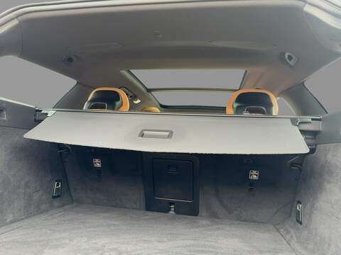 Volvo V90 2.0 T6 AWD Inscription, 320PS twincharged petrol, 8-speed Geartronic Auto Estate PAN ROOF VERY HIGH SPEC