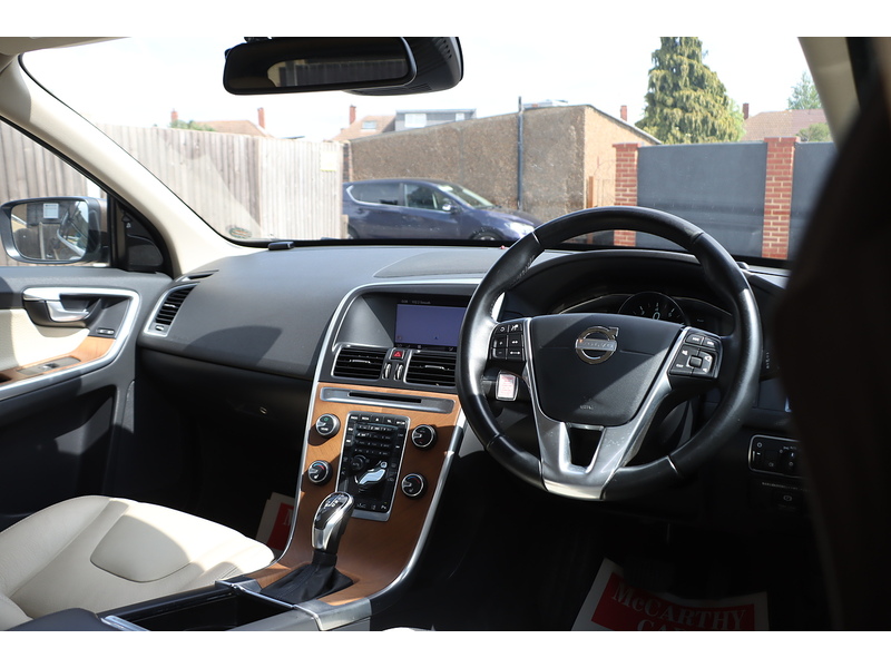 Volvo T5 Se 2.0 Estate Automatic Petrol 72-74 Mitcham Road