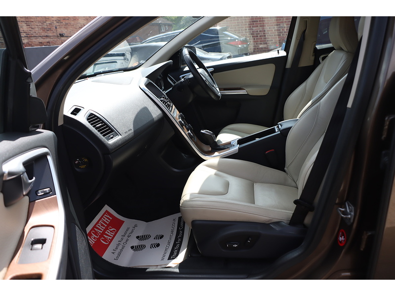 Volvo T5 Se 2.0 Estate Automatic Petrol 72-74 Mitcham Road