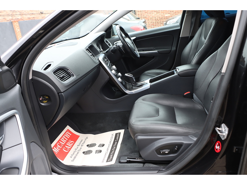Volvo 2.0 T5 [245] SE LUX ESTATE 5 DOOR PETROL AUTO NO ULEZ CHARGE 72-74 Mitcham Road